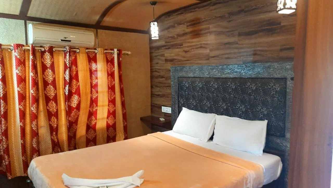 Kera Houseboats Alleppey Alappuzha