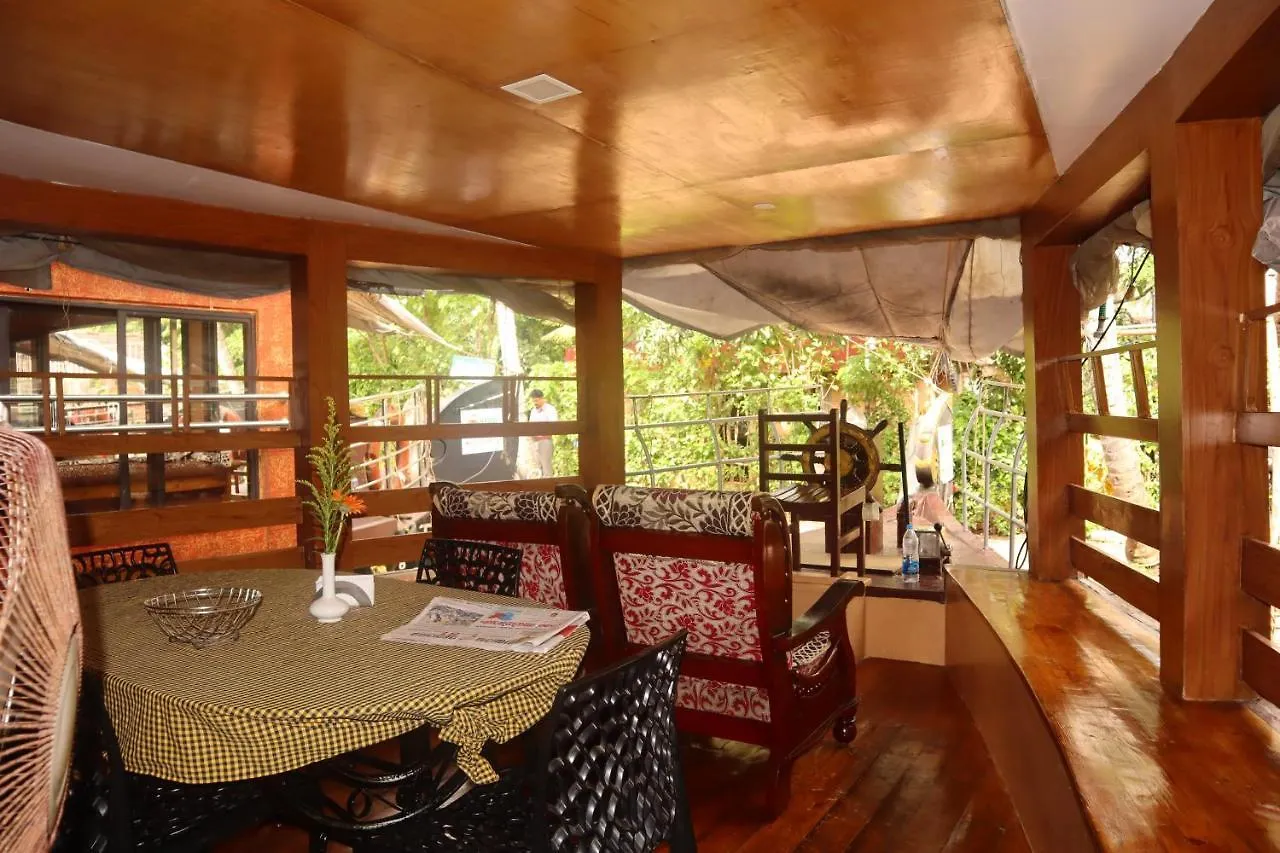 Kera Houseboats Alleppey Alappuzha Botel