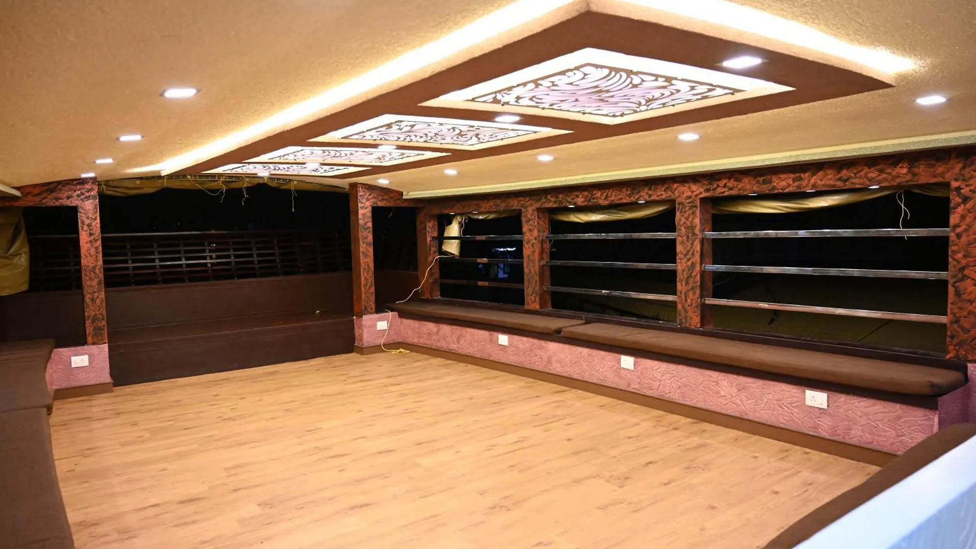 Botel Kera Houseboats Alleppey Alappuzha